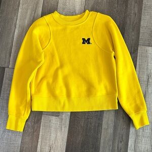 Women’s Lululemon University of Michigan Sweatshirt - size 4